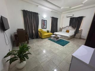 Grandeals Place hotel - 2