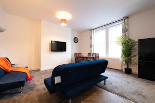 Luxe Eco Retreat - Your Stylish Newcastle Sanctuary - 1