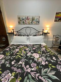 Affittacamere LA CASA DI GIADA a 3 minuti dal casello autostradale di Imola - parcheggio privato e self check-in - 7