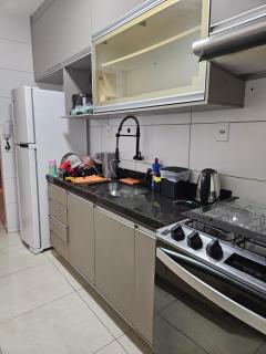 Apartamento 1 km da praia com ar e garagem - 7