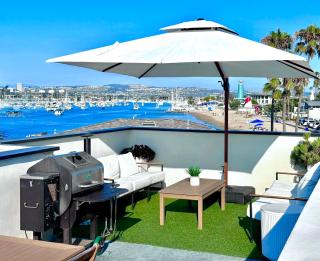 3BR Rooftop Deck - Ocean View - Steps to Sand - 0