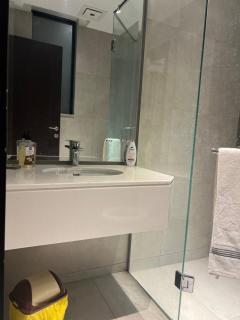 Aura Luxury Apartment - 6