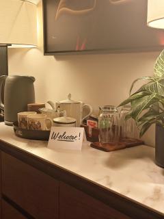 High Tree - Macclesfield - Near AZ, Rail & Peaks - 3