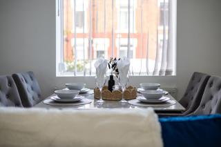 Cliffton House, Sleeps 5, Parking,Netflix, WiFi, Only 6 min to City - 4