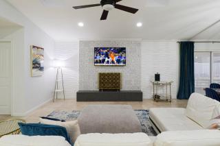 Old Town Saguaro - Private Pool, Fire Pit & Games - 3