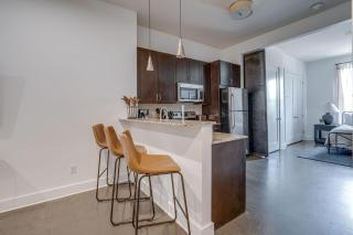 Lofts at 30th-Urban Nest-4 Mins To Midtown - 5