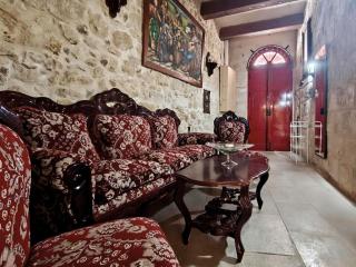 Traditional House of Character - 6 Guests Max - 2