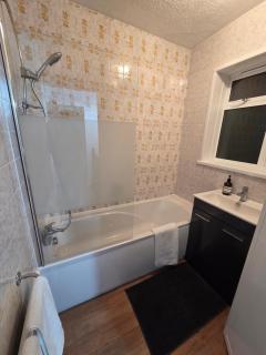 Edgware, Haru Residence 4bed House - 2