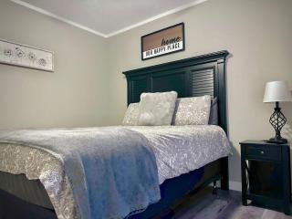 CountrySide WorkerFriendly A plus LocationByDownTown - 8