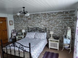 Carnowen Cottage - 2