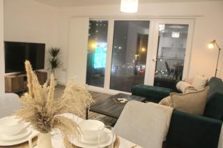 Luxury Apartment in Birmingham City Centre - 8