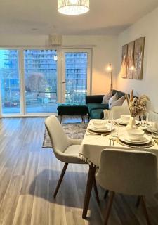 Luxury Apartment in Birmingham City Centre - 9
