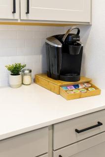 Cozy & Chic - Worker Friendly - Sherman - 8