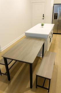 Cozy & Chic - Worker Friendly - Sherman - 3