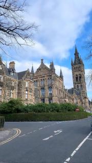 Cinema Room 3Bed Glasgow City - 8