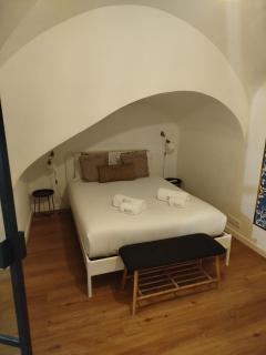Cozy Cave Apartment - 1