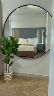 One Rosebank-Opulent Apartment - 8