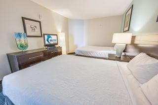 Fantastic Oceanfront, High Floor, Modern Building! - 5