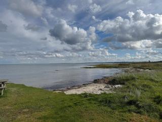 Seaside Escape with Pool - By Traum Ferienwohnungen - 2