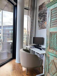 2BR Penthouse - Modern Luxury - 3