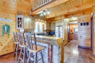 Serenity Now Cabin with Fire Pit and Game Room! - 4