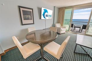 New Modern Oceanfront, BeachPool, 5th Floor,Nice! - 8