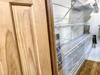 1930's Highlands Hideaway - 8