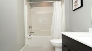 Edmonton 1 Bedroom Apartment - 4