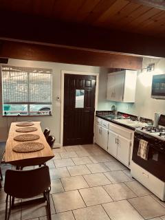 Cozy Crescent Tree Cabin Near Bear Mountain - 7