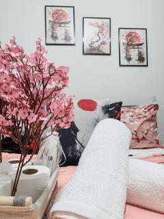 Cozy Private 2-Bedroom Condo with Washer, Balcony, Karaoke, Netflix and Coffee - King and Queen Beds - 1