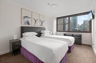 City Escape with Spa Access in Darlinghurst - 1