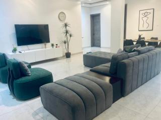 Golden apartment - 9