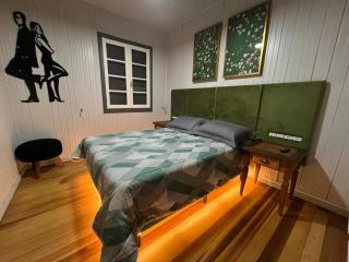 Garibaldi Guest House - 0