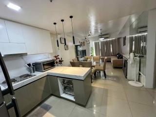 Shell Residence 2 bedroom by Kathy - 5