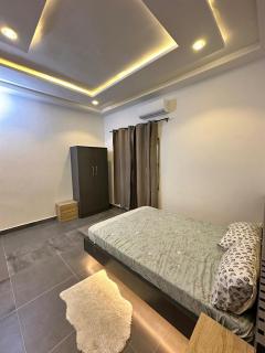 Le Safira de 2 chambres & cuisine équipée-Akogbato - 3