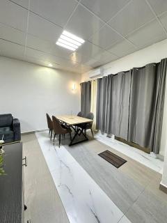 Le Safira de 2 chambres & cuisine équipée-Akogbato - 4