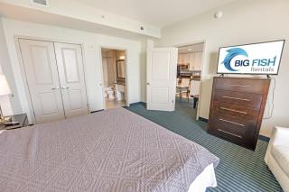 New Direct Oceanfront King 2BR ,Modern Decor,Pools - 3