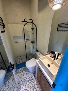 Stylish Sea Studio - Steps to Seseh Beach - 5