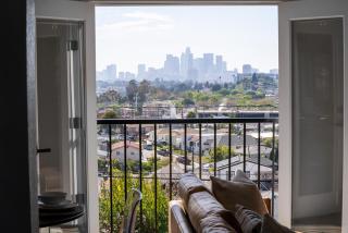 Large Home with Views of DTLA Sleeps 8 Golf,Spa,Fire - 9