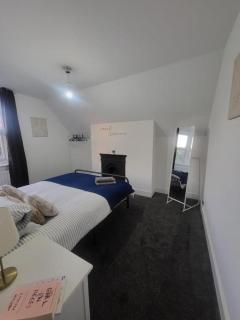 Quiet & Cozy 1-Bedroom Apartment , Folkestone - 4