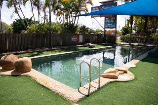 Cardwell by the Sea by Tiny Away - Cardwell - 9