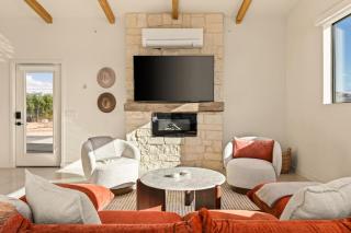 Alba by The Cohost Company - 5