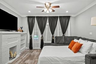 Little India Gem - Bollywood Retreat Near Markets - 0