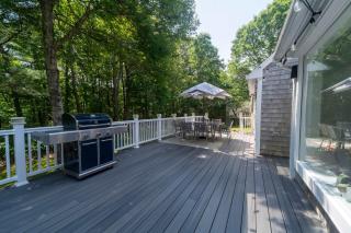 Falmouth Beach House: BBQ Bikes Family Fun & More - 3