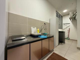 New Cozy Comfort StayWithStyle Centra Residences at Dato ONN 3 BR 4 Bath Spacious - 3