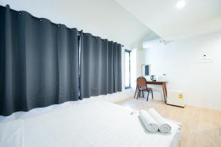 Snap inn Sukhumvit 1 สแนป สุขุมวิท ซอย 1 - Gold - 8