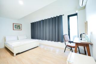 Snap inn Sukhumvit 1 สแนป สุขุมวิท ซอย 1 - Gold - 3