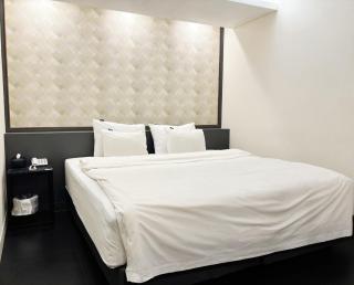 Dongdaemun Signature Tourist Hotel - 3