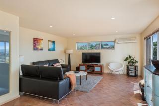 Isle of Views 2km to MONA - 5