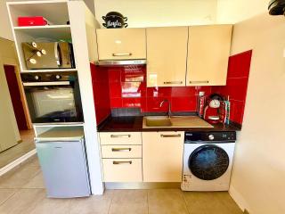 T2 lumineux avec vue sur mer et piscine - 8